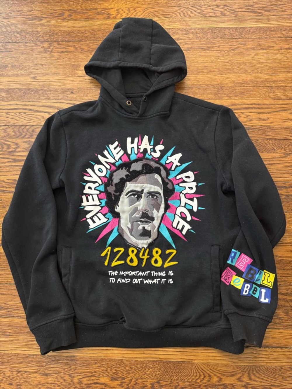 REBEL MINDS Pablo Escobar Black Graphic Hoodie with Portrait EMBROIDERED